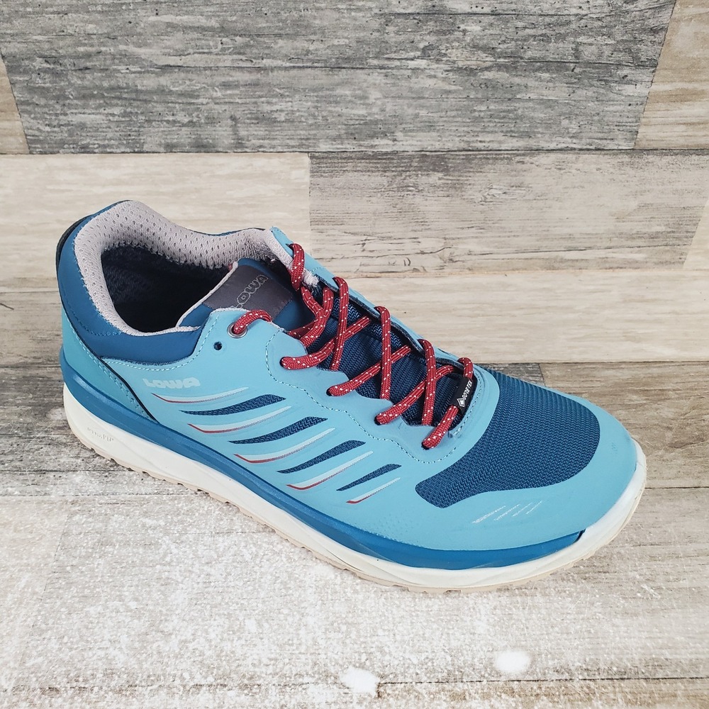 Lowa Malta GTX Lo Womens Hiking Shoes Sz 7 Sky Blue Lace Up Low Top Round Toe